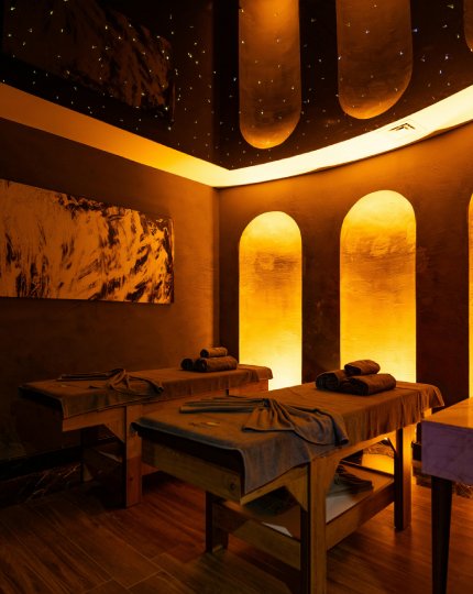 RoyalOrbit Luxury Spa